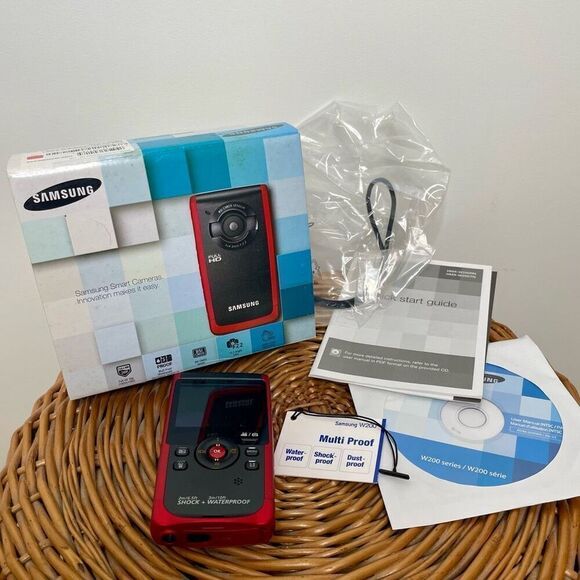 SAMSUNG HMX-W200RN XAA FULL HD SHOCK + WATERPROOF DIGITAL CAMERA Red Action - Picture 8 of 8